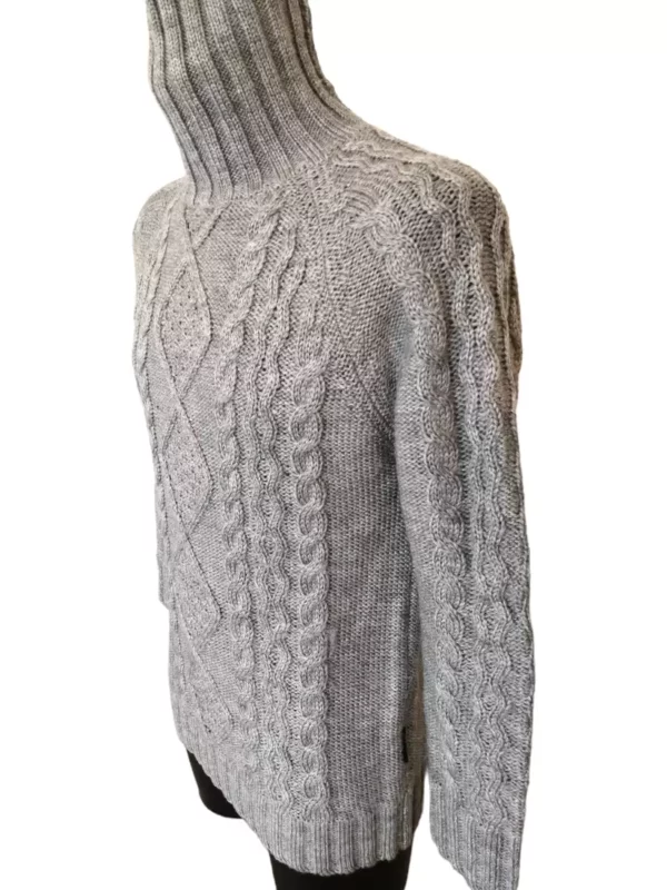 Kötött pulóver | Turoda